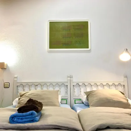 Vut Plaza Del Rastro Apartment